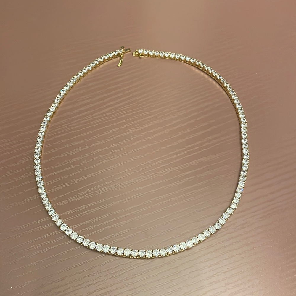 Fake tennis necklace never worn